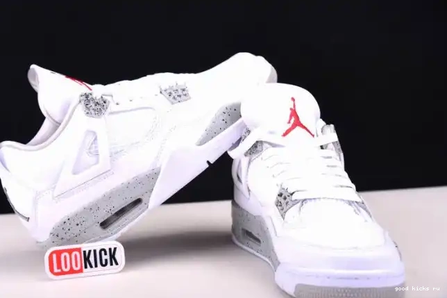 Jordan (2021) CT8527-100 White Oreo Retro 4 0526